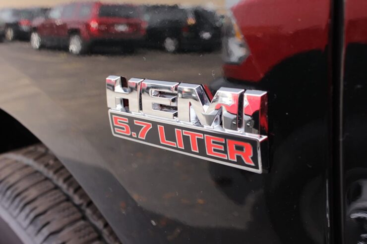 hemi 5.7 liter